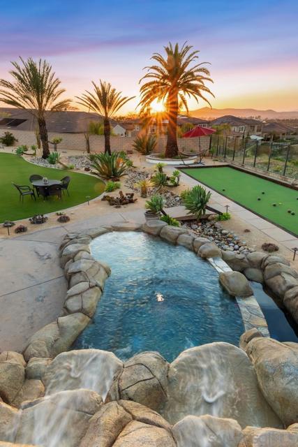 15674 Via Santa Pradera, San Diego CA: https://media.crmls.org/mediaz/bf64d8bc-21e8-4754-95de-598bb7718ded.jpg