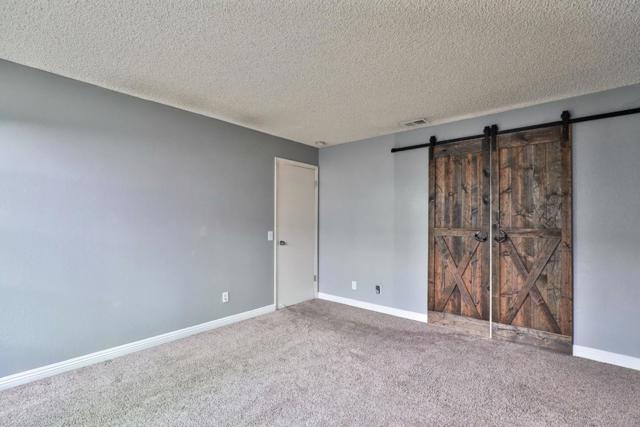 5829 San Juan Avenue, Citrus Heights CA: https://media.crmls.org/mediaz/bf66c67f-b420-46a7-97bc-e945b663e884.jpg