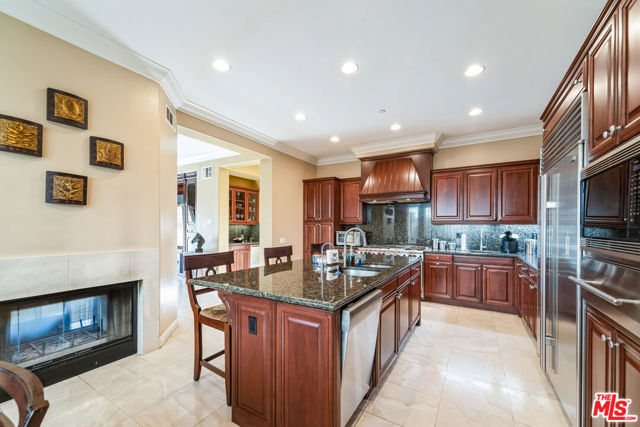 12530 Longacre Avenue, Granada Hills CA: https://media.crmls.org/mediaz/bf67e6c0-b76a-4d13-b532-5e30a0e3b2d8.jpg
