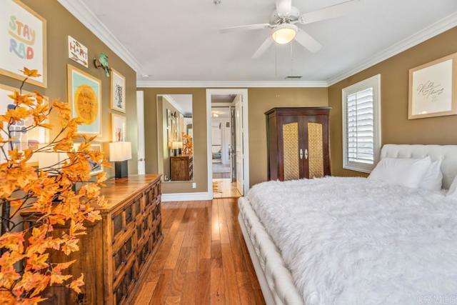 7345 Vista Rancho Ct, Rancho Santa Fe CA: https://media.crmls.org/mediaz/bf67fd59-080c-4a19-8c3e-db6b758485e5.jpg
