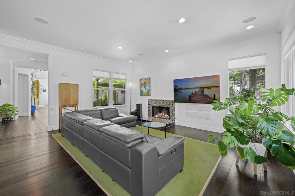 MLS #250034632SD image #14