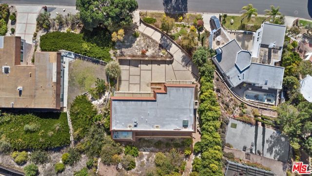 6461 Chartres Drive, Rancho Palos Verdes, California 90275, 4 Bedrooms Bedrooms, ,4 BathroomsBathrooms,Residential,For Sale,Chartres,25489123