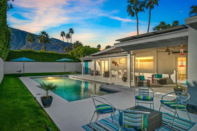 1175 E San Lucas Road, Palm Springs CA: https://media.crmls.org/mediaz/bf69e83d-4b0b-4ac8-a71a-5e7470711ea8.jpg
