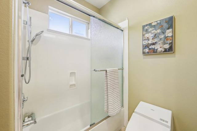 4511 Martin Street, Union City CA: https://media.crmls.org/mediaz/bf6a540b-d3be-45c5-9a4f-71f3bb27a051.jpg