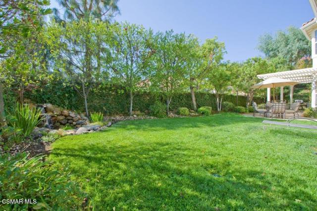 32714 Wellbrook Drive, Westlake Village CA: https://media.crmls.org/mediaz/bf6a729f-5943-4538-a7e6-f10815c762a2.jpg
