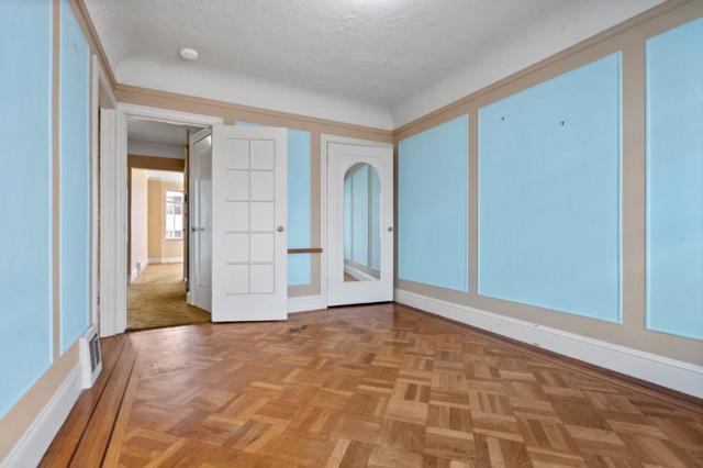 211 Crescent Avenue, San Francisco CA: https://media.crmls.org/mediaz/bf6a8d25-7a59-4a85-9d6b-9859bbb98f9a.jpg
