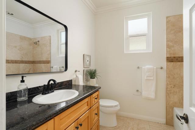 Detail Gallery Image 15 of 28 For 14014 Calle Cardenas, San Diego,  CA 92130 - 4 Beds | 2/1 Baths