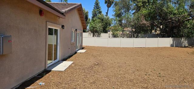 11989 Raceway Lane, Lakeside CA: https://media.crmls.org/mediaz/bf70f127-9e24-4c45-95ad-7080babb6d59.jpg