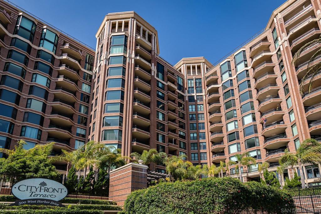 500 W Harbor Dr #720