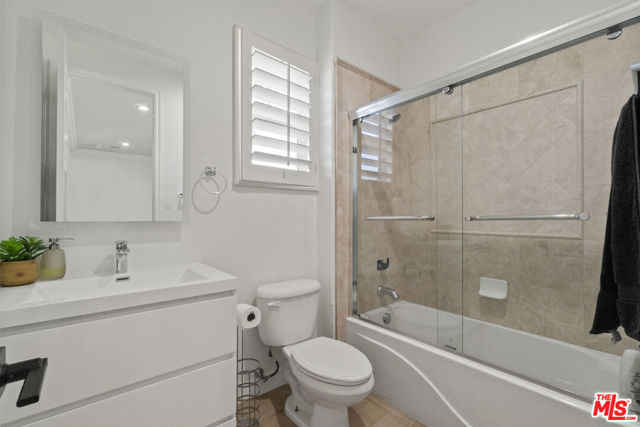 Image 26 of 52 For 8639 Edelweiss Drive