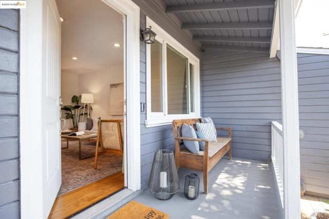 820 Amador St, Richmond CA: https://media.crmls.org/mediaz/bf774044-6243-43af-a8eb-a88fa76ad7fd.jpg