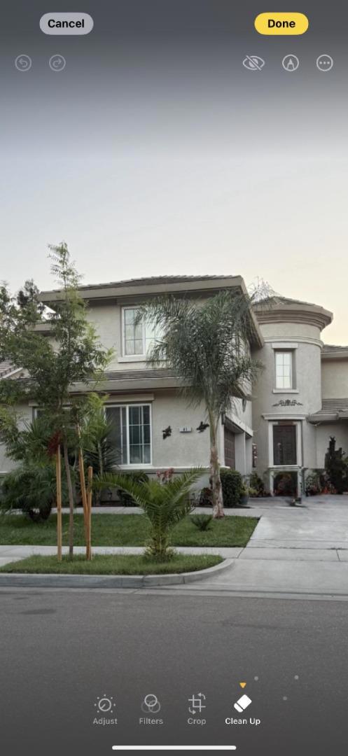 41 Palomino Way, Patterson CA: https://media.crmls.org/mediaz/bf793070-27b8-4213-92f6-0f7ca9505c35.jpg
