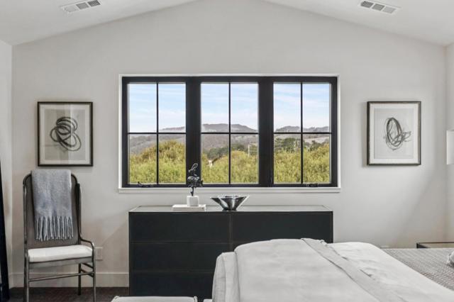 587 Creekside Court, Half Moon Bay CA: https://media.crmls.org/mediaz/bf798807-f338-43a2-989a-4e4939d15d0f.jpg