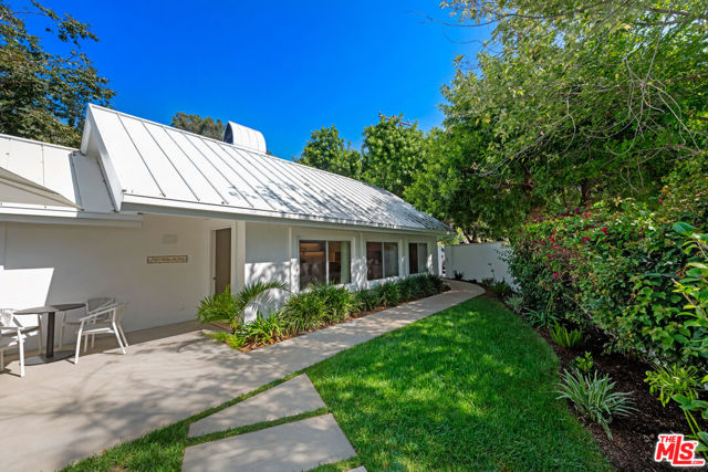 5949 Ramirez Canyon Road, Malibu CA: https://media.crmls.org/mediaz/bf79948e-6f1c-4904-9373-887e54f2a38e.jpg