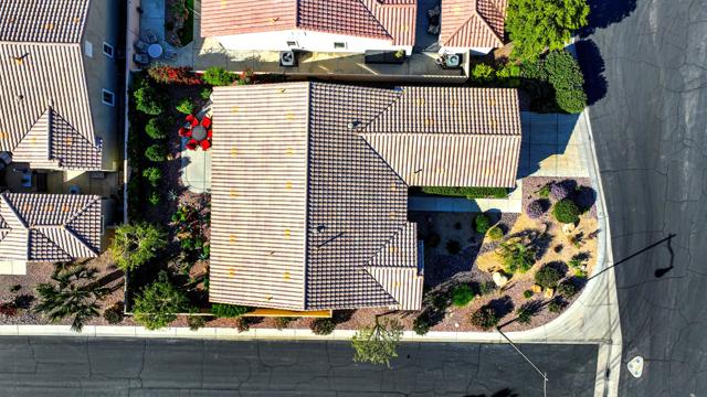 81025 Avenida Lorena, Indio CA: https://media.crmls.org/mediaz/bf7a813f-ff4c-4059-ae15-7f9bda882445.jpg