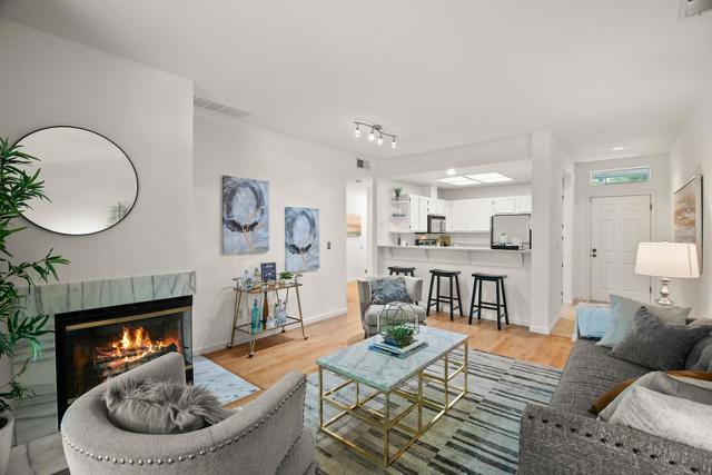 1648 Parkview Green Circle, San Jose CA: https://media.crmls.org/mediaz/bf7b1bd6-4125-49c2-81cf-49cc544e29ae.jpg