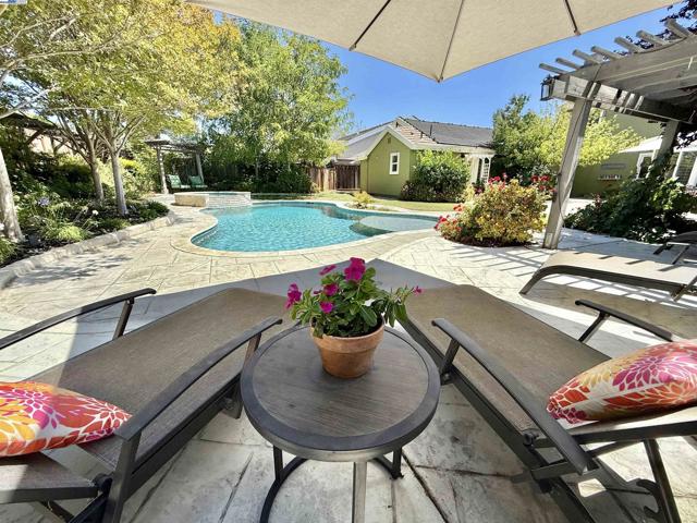 1164 Lexington Way, Livermore CA: https://media.crmls.org/mediaz/bf7b5409-1d18-4504-b07d-c31485b20c37.jpg