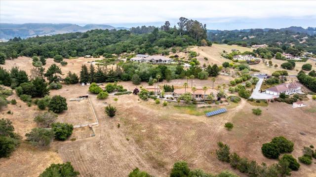 2710 Summerland Road,  CA: https://media.crmls.org/mediaz/bf7ba9b4-5a77-4d71-b1dd-52c73c55a773.jpg