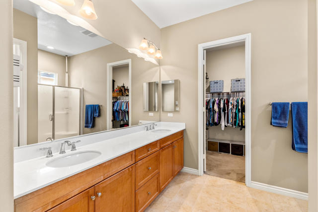 43606 Treviso Drive, Indio CA: https://media.crmls.org/mediaz/bf7c1207-06a3-4f60-8a69-91b3a2261b17.jpg