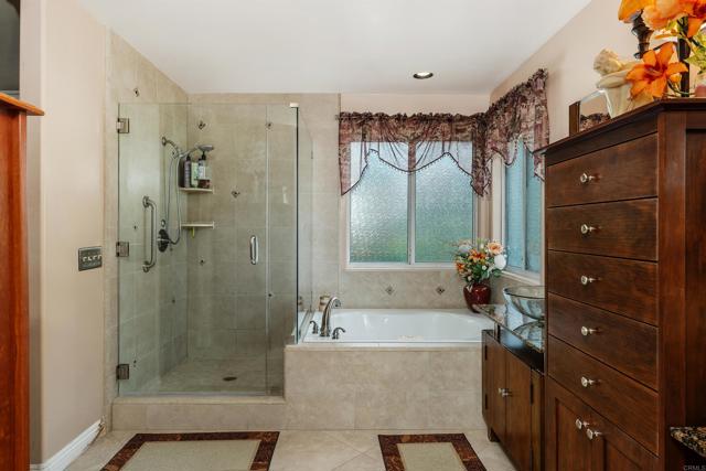 Detail Gallery Image 21 of 35 For 1004 Snow Creek Rd, Fallbrook,  CA 92028 - 4 Beds | 2/1 Baths