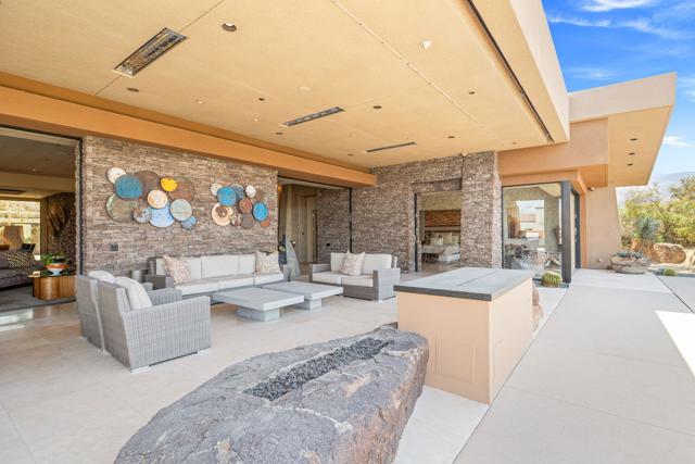 50741 Desert Arroyo Trail, Indian Wells CA: https://media.crmls.org/mediaz/bf7e2144-22f5-4668-9cc5-2365d44e3600.jpg