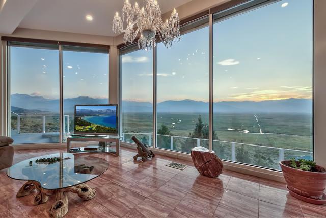 350 Aspen Lane, Bridgeport CA: https://media.crmls.org/mediaz/bf7e253d-97d7-426a-8170-39ffb9a37d76.jpg