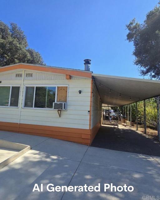 15613 Hawley Court, El Cajon CA: https://media.crmls.org/mediaz/bf7e363f-dd1c-4149-a037-bd12e945be2a.jpg