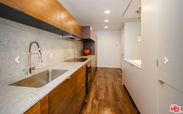 Image 5 of 13 For 406 Oakhurst Drive 204