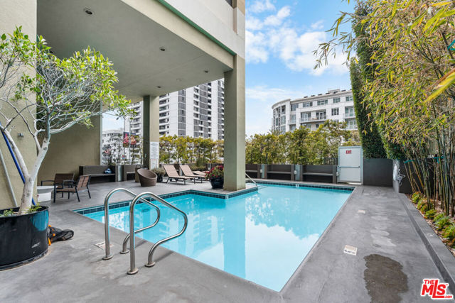 10701 Wilshire Boulevard, Los Angeles CA: https://media.crmls.org/mediaz/bf7f58fe-3770-4383-a8ac-3eb748e451b9.jpg