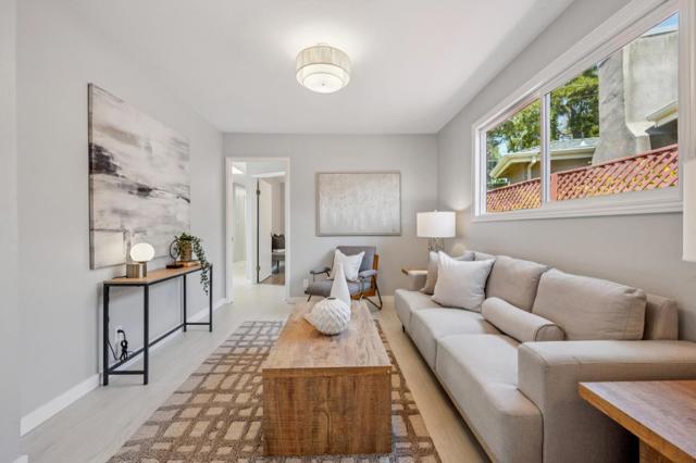 1633 Ark Street, San Mateo CA: https://media.crmls.org/mediaz/bf807119-bed1-4818-99d8-5d75263e523c.jpg