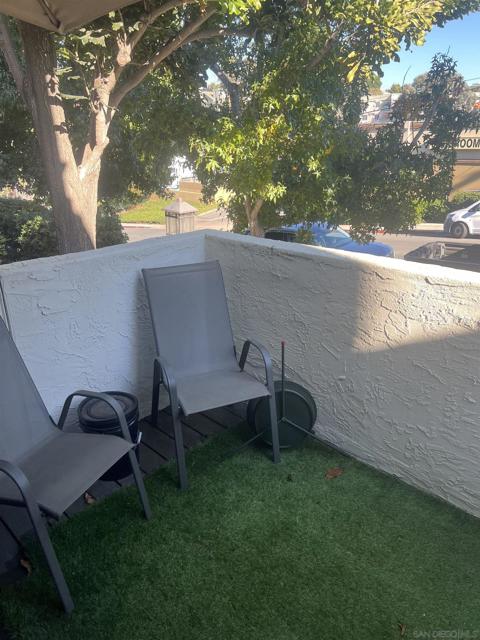 3823 Caminito Litoral, San Diego CA: https://media.crmls.org/mediaz/bf80b66d-f3e0-40e9-97c4-0465a03da52c.jpg