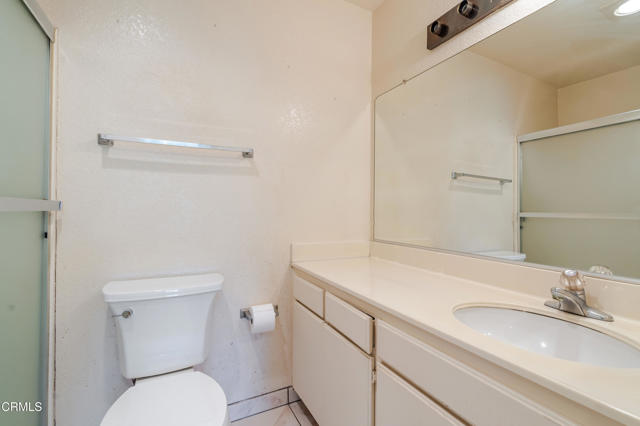 150 Majestic Court, Moorpark CA: https://media.crmls.org/mediaz/bf812825-16df-4d84-b0b5-9390a83ad523.jpg