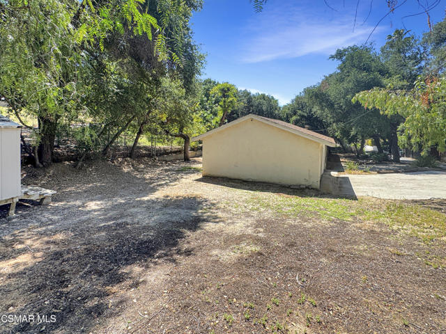22950 Humming Bird Way, Calabasas CA: https://media.crmls.org/mediaz/bf84fe5e-e3ee-4034-866f-03bde66dca29.jpg