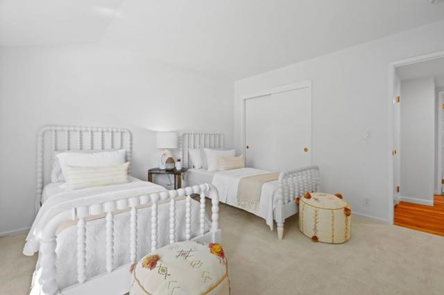 1861 Limetree Lane, Mountain View CA: https://media.crmls.org/mediaz/bf85e2bb-6279-46e4-981a-84ad220272f7.jpg