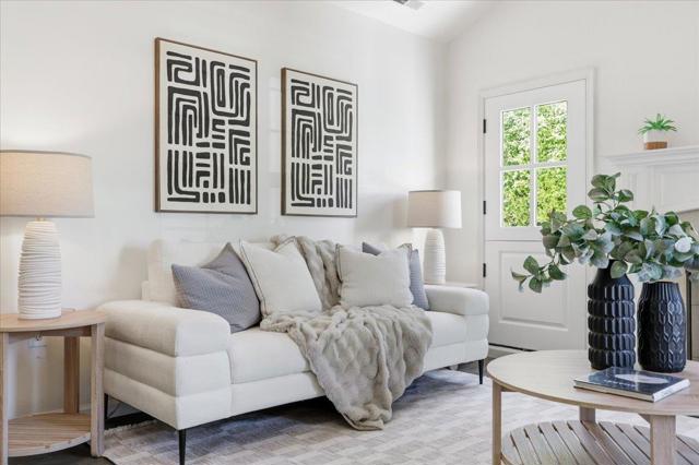 1019 Riverton Drive, San Carlos CA: https://media.crmls.org/mediaz/bf868cda-466b-4bd1-ac8f-ac4791747960.jpg