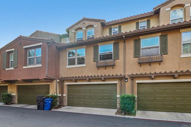 8806 Appleblossom Court, Santee CA: https://media.crmls.org/mediaz/bf86fd9b-c14e-45c7-9562-2f7e7e3f888c.jpg