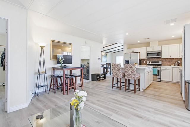 Detail Gallery Image 27 of 67 For 200 N El Camino Real #410,  Oceanside,  CA 92058 - 2 Beds | 2 Baths