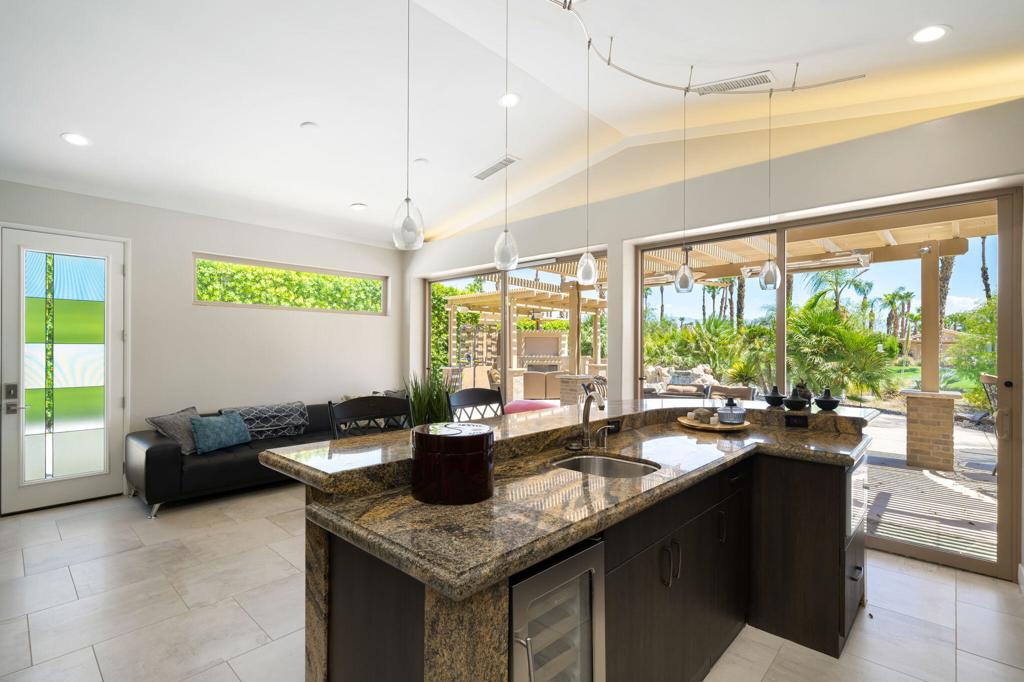 MLS #219138418DA image #7