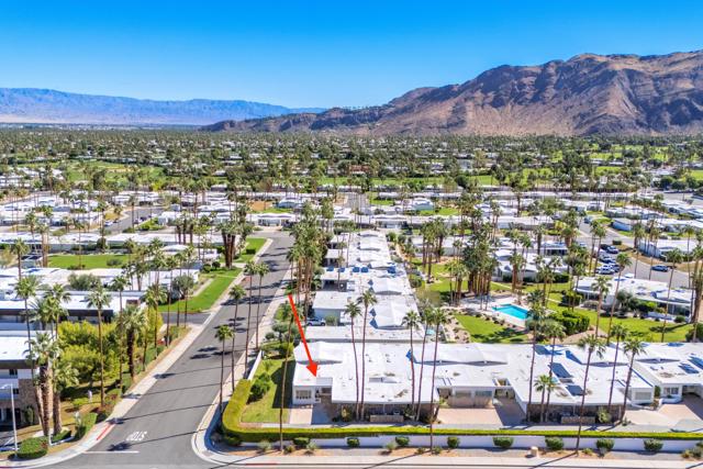 2400 S Palm Canyon Drive, Palm Springs CA: https://media.crmls.org/mediaz/bf8ceabf-320d-4648-8c81-030479707cc3.jpg