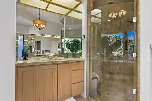 79455 Briarwood, La Quinta CA: https://media.crmls.org/mediaz/bf8dc4f1-e2bb-491e-b25d-183f4e1eddf6.jpg