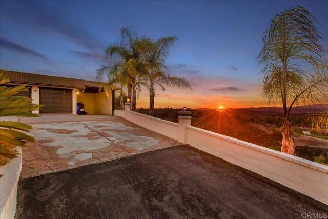 Detail Gallery Image 38 of 41 For 839 Stone Post, Fallbrook,  CA 92028 - 4 Beds | 3 Baths