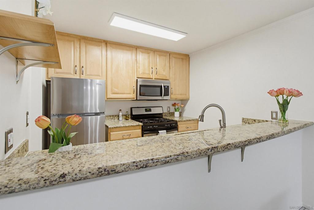 1621 Hotel Circle - photo 10