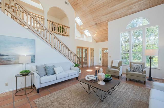 158 Echo Valley Road, Prunedale CA: https://media.crmls.org/mediaz/bf8fd98e-c12d-43f4-bb8e-7dbba7f9d591.jpg