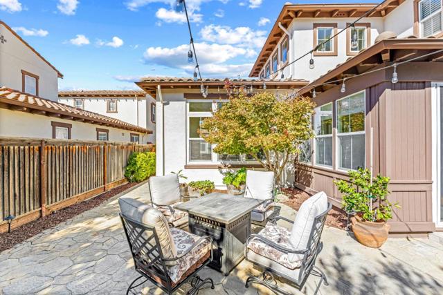 2846 Roundstone Drive, Gilroy CA: https://media.crmls.org/mediaz/bf8fdeab-06c6-462b-9804-e9ab58904ada.jpg