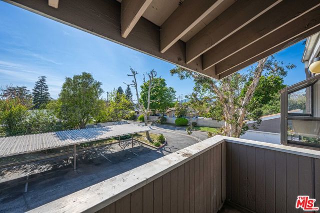 12573 Bradley Avenue, 14 photo 8