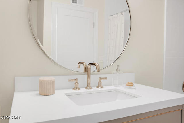 1228 S Westlake Boulevard, Westlake Village CA: https://media.crmls.org/mediaz/bf917fa9-ba8a-4bdf-b013-27fd830d0be3.jpg