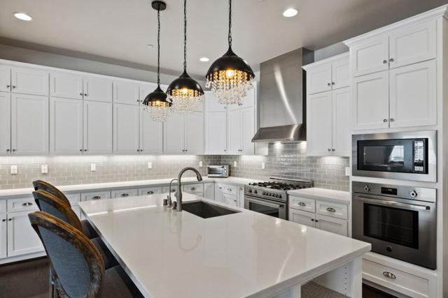 18511 McClellan Circle,  CA: https://media.crmls.org/mediaz/bf92e8a8-9e50-4f0e-b23b-db414ab19275.jpg