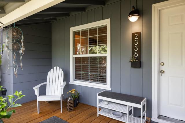 2336 Palo Verde Avenue, East Palo Alto CA: https://media.crmls.org/mediaz/bf9348b7-16ab-4e62-b571-e66fd0e22497.jpg