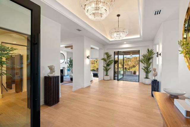 Detail Gallery Image 7 of 58 For 528 Flores De Oro, Rancho Santa Fe,  CA 92067 - 5 Beds | 4 Baths