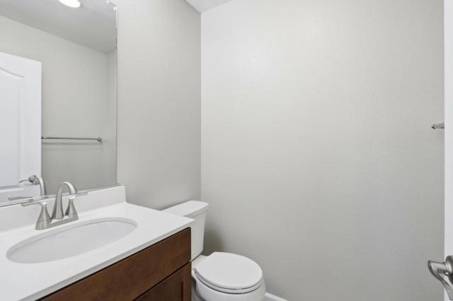 428 Whistler Place, San Jose CA: https://media.crmls.org/mediaz/bf94e550-f134-40a2-9742-68a143c31934.jpg
